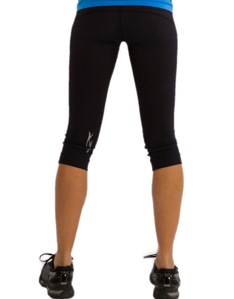 three quarter length sports leggings