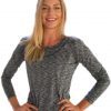 long sleeve gym t shirt for womens