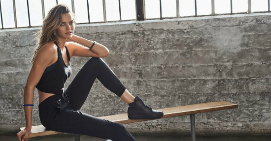 Gigi hadid gym wear hot sale