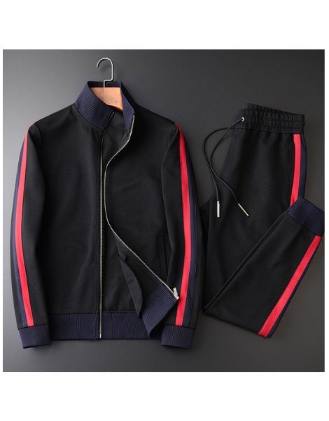 Wholesale Fashionable Fitted Tracksuit From Gym Clothes