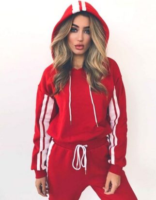 Custom Wholesale Hooded Tracksuits For Women