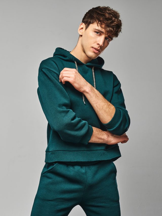 Custom Tracksuits Designed For Performance & Identity